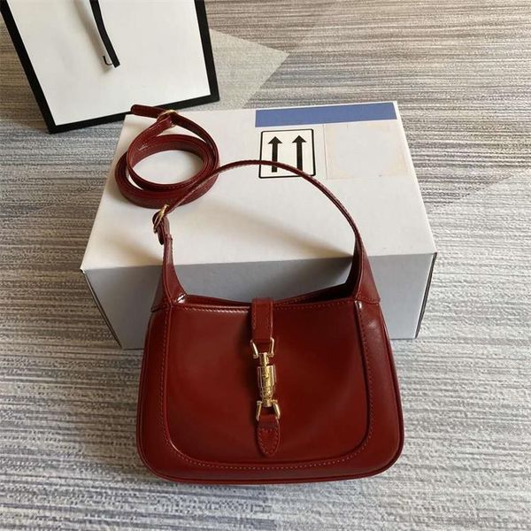 

2021 new white leather square bag classic fashion temperament lady's one-shoulder handbag armpit bag solid color