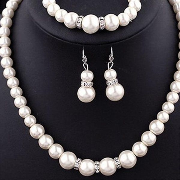Mulheres Faux Pearl Jóias De Conjuntos de Casamento Falso Artificial Pérola Beads Correntes Colares Bracelete Brincos Noiva Jóias Presente