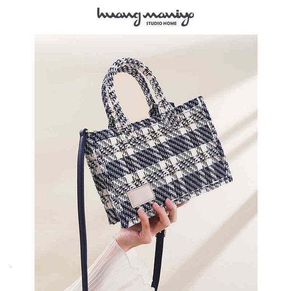 

handbag portable vegetable basket women's 2021 minority design tote bag large capacity child and mother net red same trend, Black;red