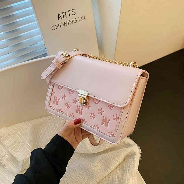 

2022 factory wholesale handbag women's printed small square buckle single shoulder bag small square bag