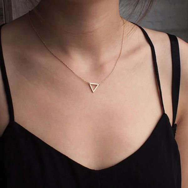 

simple classic fashion charm necklace metal triangle pendant necklaces ladies gift jewelry, Silver