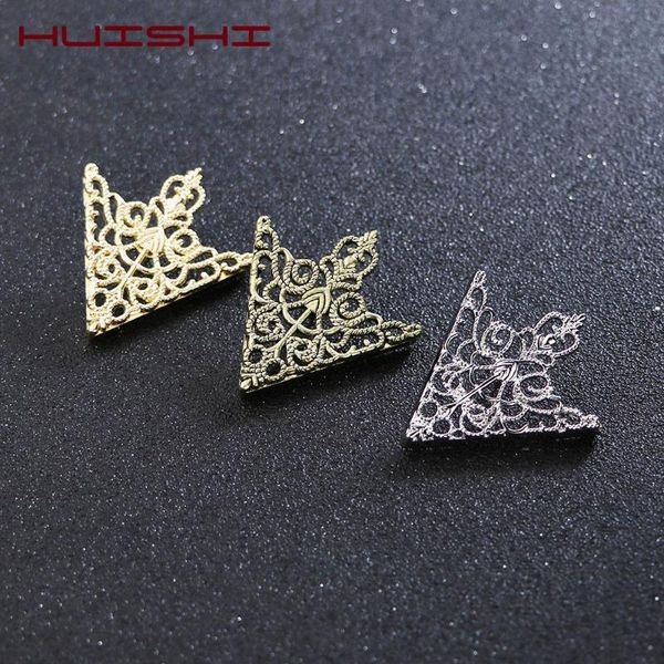 

pins, brooches huishi luxury brooch vintage fashion triangle shirt collar pin for men crown leaf badge corner emblem jewelry accessories, Gray