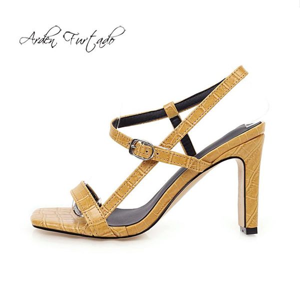 

dress shoes arden furtado summer fashion trend women's yellow mature pure color buckle narrow band sandals elegant chunky heels, Black