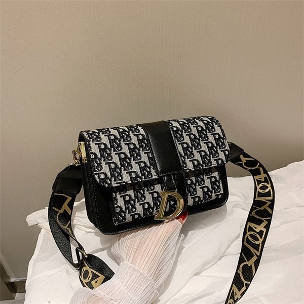 

advanced sense of style bag women's texture broadband single shoulder messenger bag fashionable and popular versatile small purse outle