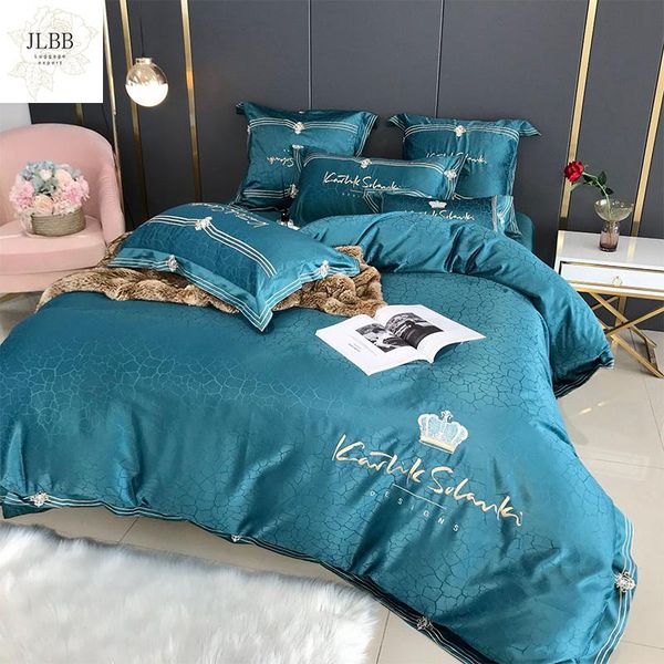 

bedding sets satin silk and cotton set luxury embroidery high-grade fabric  king size bed duvet cover sheet linen