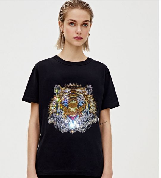 

2021 new short-sleeve diamond v-cleavage t-shirts with short sleeves e667, White