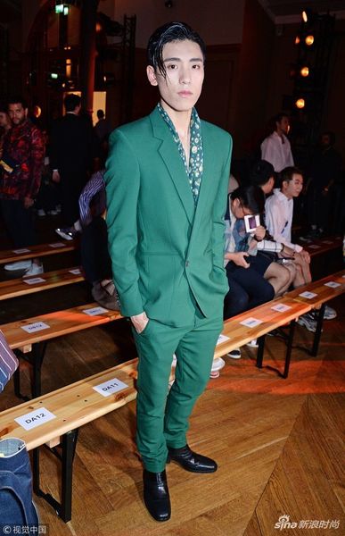 

men's suits & blazers customized green last casual trespass fashion design pants from the groom's wedding slim jacket fit suit dre, White;black