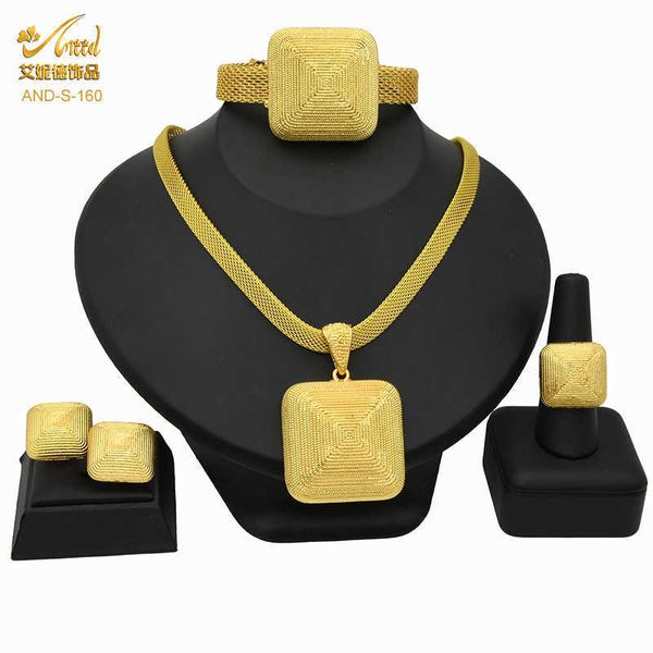 Set di gioielli placcati in oro africano per le donne 24K Matrimonio indiano da sposa Grandi pendenti Collana Orecchini Bracciale Anello Dubai Gioielli H1022