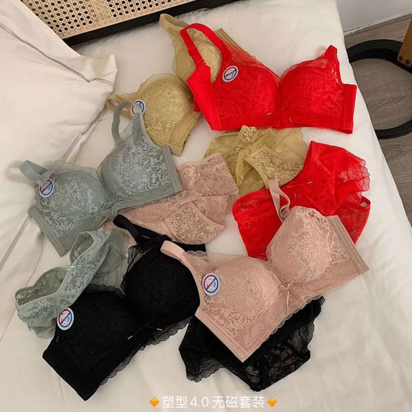 

2021 new suit arbitrary cut no steel ring gathered adjustable underwear thickened small bra live broadcast, Red;black