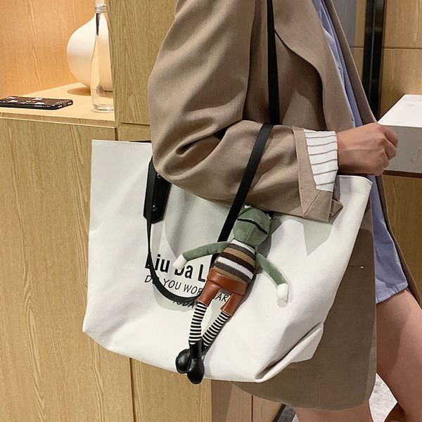 

shopping internet celebrity bags female 2021 new korean fashion large capacity canvas bag ins super popular simple all-match shopping bag