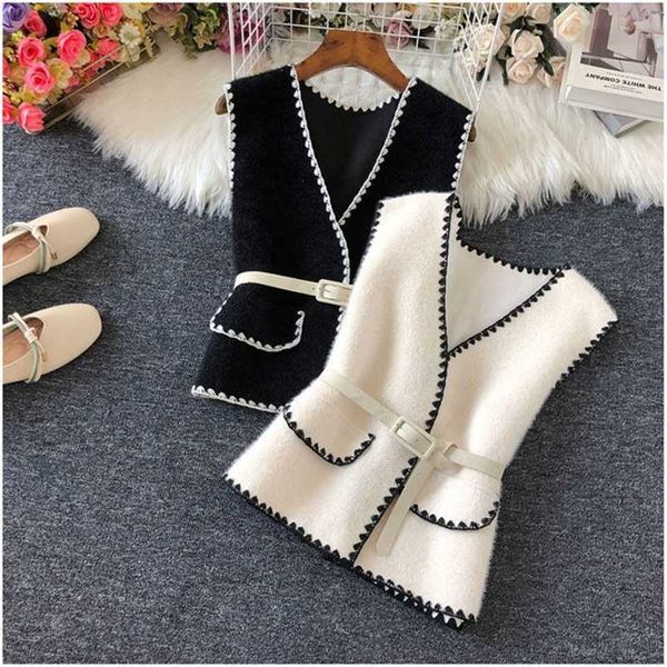

vintage woolen sweater vest jacket women spring elegant v-neck sleeveless waistcoats korean style casual with belt chic outwear 211109, Black;white