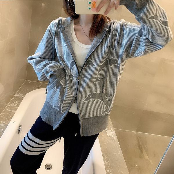 

early autumn sportswear cardigan women's 2021 fashion zipper hooded dolphin jacquard versatile long sleeve loose thin coat, White;black