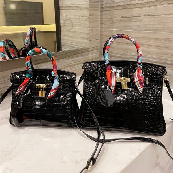 

tote bag handbags crossbody shoulder bags designer luxury totes cross body artwork genuine leather high-quality fashion brand 2 colors with