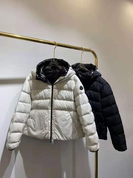 

2021 ladies nylon down short jacket glossy paint ribbed sleeves designer gentleman remove hood welt pocket zipper snap button warm jacket, Black