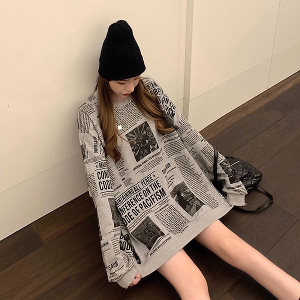 

2021 new autumn english newspaper printed sweatshirt loose hoodless long-sleeved personality hoodie women mcpe, Black