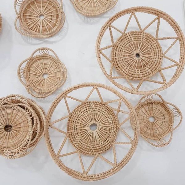 

storage baskets hand-woven wicker rattan tray petals shape fruit picnic tea dessert plate decorative po props