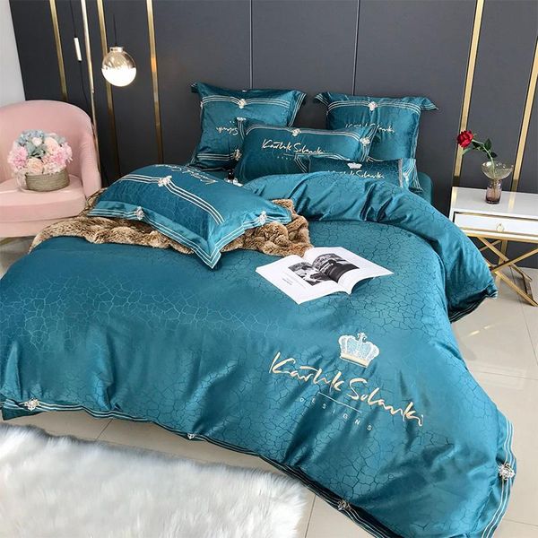 

bedding sets satin silk and cotton set luxury embroidery high-grade fabric  king size bed duvet cover sheet linen