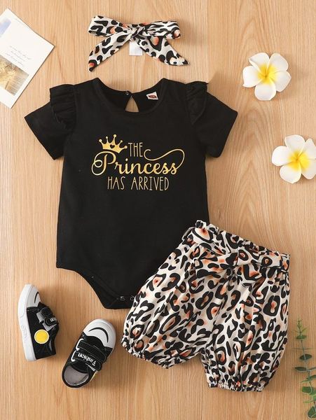 

baby slogan graphic ruffle trim bodysuit & leopard print belted shorts & headband she, White
