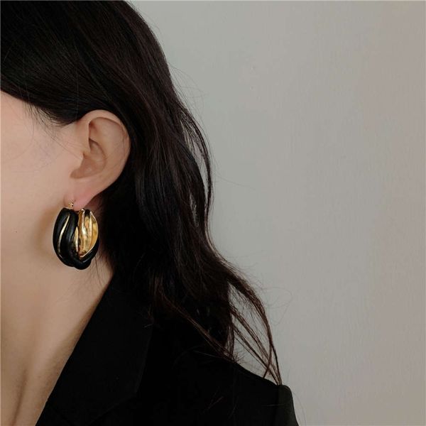 

hbp fashion new twist and irregular leather earrings, Silver