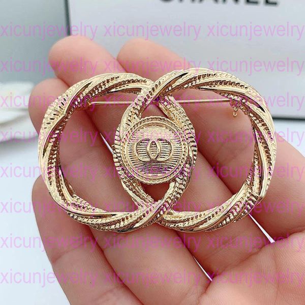 

rhinestone luxury letter brooches pins pearl brooches fashion jewelry fashion crystal designer brooch ing, Gray