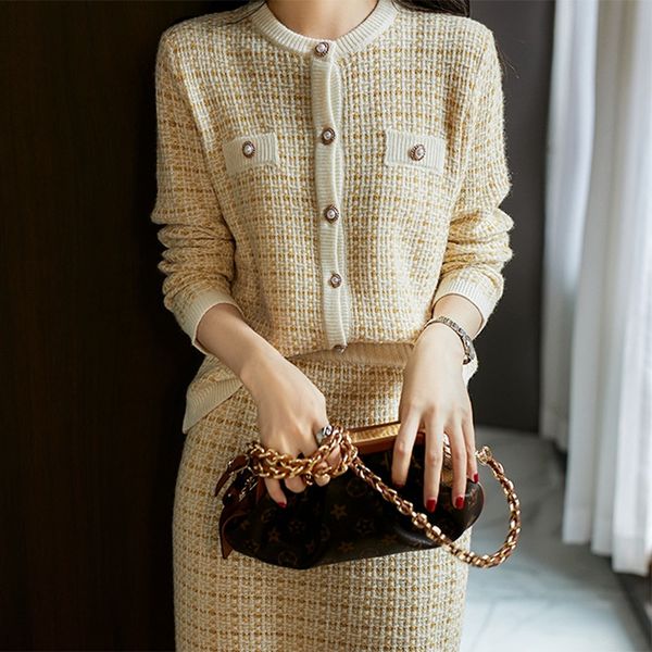 

Autumn Winter 2021 New Tweed Office Suit Single Buttons Breasted Cardigans Coat and Upper Waist Mini Skirt Mesh 2 Joint Pgs 7s4s, Black;gray