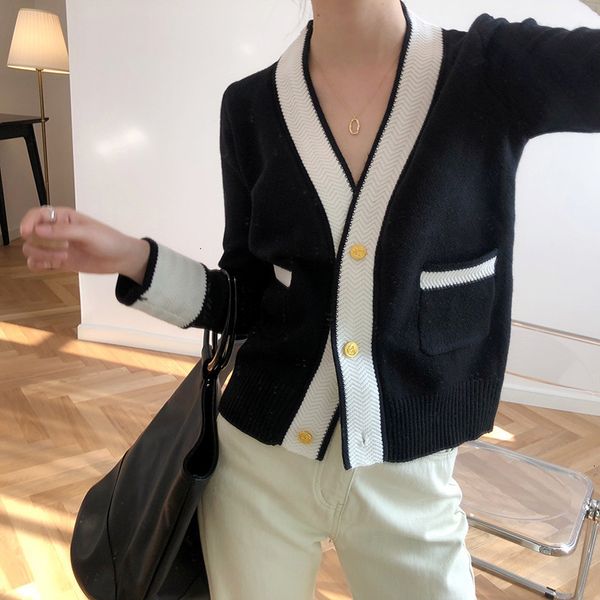 

spring 2021 new v-neck knitted sweater coat single button cardigans long sleeve women poncho summer sweaters pull femme yxu9, White;black