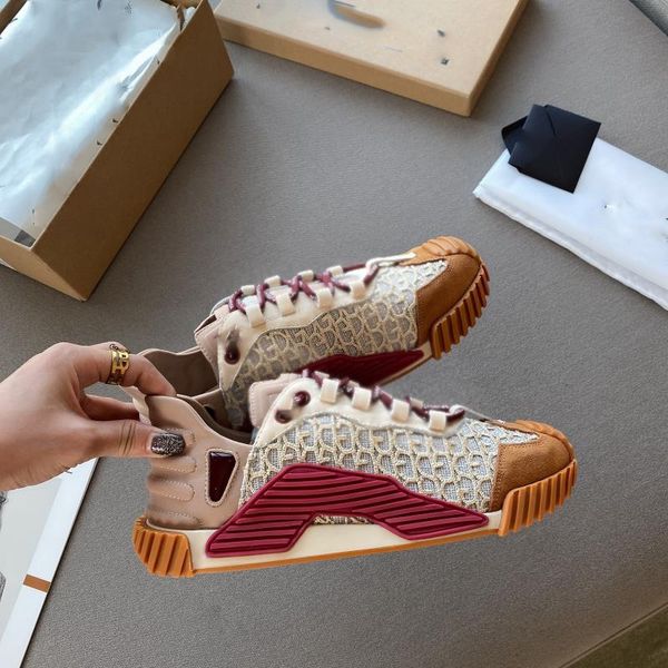 

2022 fashion sneakers design luxury sports shoes brand for men and women lace-up running shoes with high-quality, Black;red