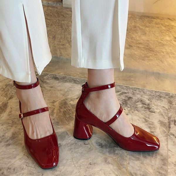 

dress shoes elegant temperament ladies single spring and summer retro square toe all-match shallow mouth high heels, Black