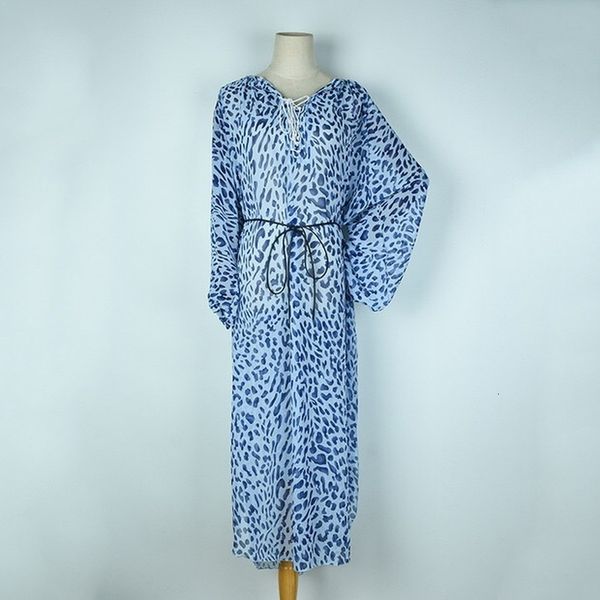 

2021 new silk shirt, leopard knitted chiffon , women, vacation, sunscreen, series, summer auen, Black;gray