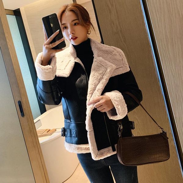 

lamb wool jacket women 2021 new autumn and winter warm plush thick short leather pu fur motorcycle jacket cool and handsome, Black