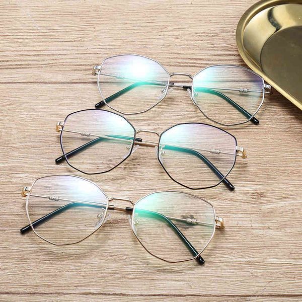 

1966 irregular square flat lens for men and women, White;black