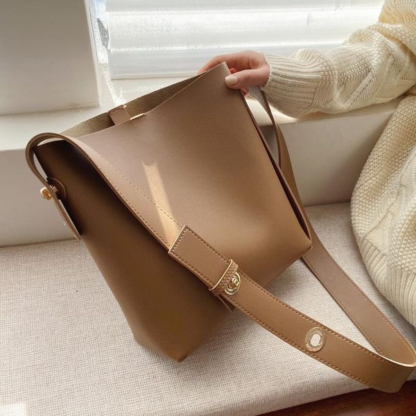 

evening bags tote crossbody bag women designer shoulder female handbag purse fashion 2021 pu leather solid color bucket high capacity