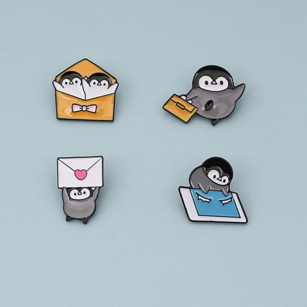 Pinos, Broches Unisex Penguin Broche Bonito Japonês Crachá Para Homens E Mulheres Esmalte Pins Saco Roupas Metal Lapela Pin Bordas Jóias