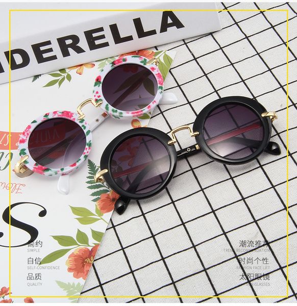 

beauty eye fashion round frame kids sunglasses children sun glasses anti-uv baby vintage eyeglasses girl cool eyewear 6 color infantil uv400, White;black