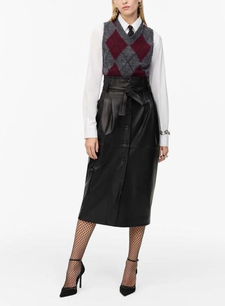 

women's vests 2021 spring women vintage v-neck sleeveless knitted sweater elegant argyle warm office lady vest pullover casual loose ch, Black;white