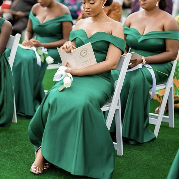 Vestidos de dama de honra verde Design exclusivo 2021 novos vestidos de convidado de casamento cetim sereia fora do ombro empregada júnior do vestido de honra barato personalizado