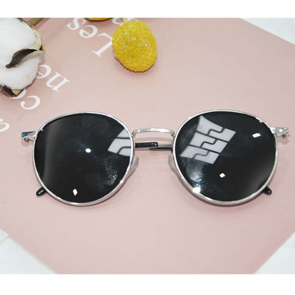 

new product fakm korean metal sunglass and versatile sunglass, White;black