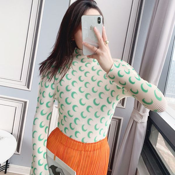 

2021 new pleated aesthetic women autumn winter moon print slim high elastic crop long sleeve t-shirt bottoming ts0l, White
