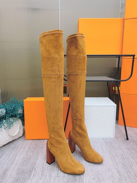 

knee stretch socks and boots sheepskin material european and american style thick heel shoes send bag size 35-41, Black