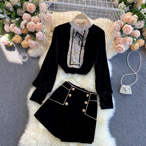 

2021 Spring New Arrivals Black Solid Color Turtleneck Long Sleeve Double Breasted Thin Top with Shorts Set of Two Pieces Hmeo, Gray