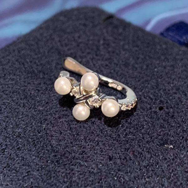 

Apm Mini New Pearl Ear Clip Cross Personality Fashion Earrings, Silver