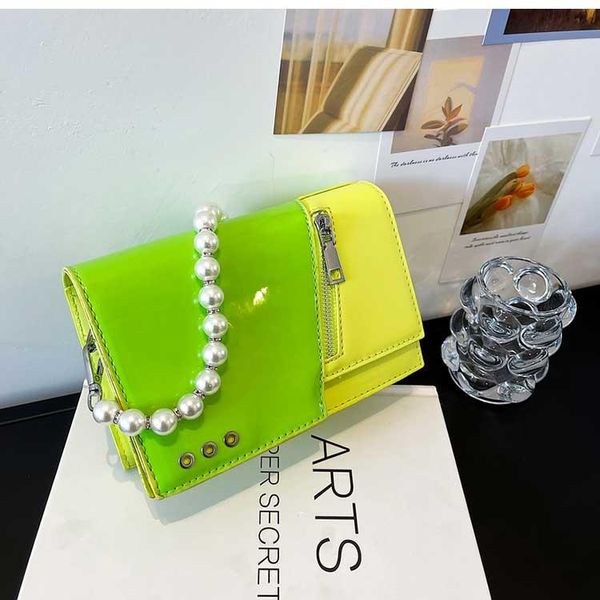 

cross body small bags fashion youth casual messenger lock shoulder chain portable female bag 2021 square