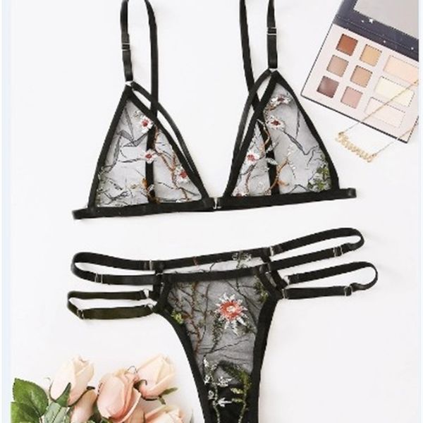 

mesh perspective women's black three-point seductive underwear 211203, Black;white