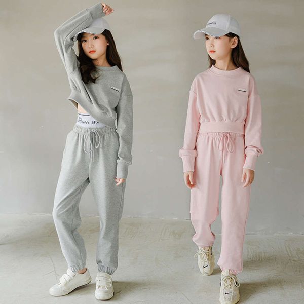 

baby 2021 spring long women's sve sweater two piece suit, White