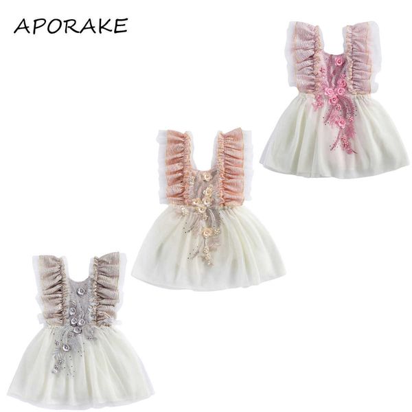 2021 0-24M Sweet Kids Baby Girl Dress 3D Pere Fiore Ricamo Ruffle Senza maniche Pegeant Party Tutu Dress Summer Sundress Q0716