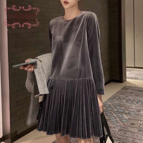 

autumn and winter new velvet dress medium length high waist loose size long sleeve stitching pleated skirt, Black;gray
