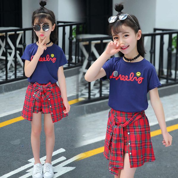 

suit dress 2021 new summer children's women's short sleeve plaid skirt, White