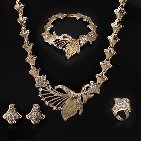 

earrings & necklace good exquisite noble gold designer jewelry set 2021 nigerian wedding african beads bridal wholesale joyerÃ­a, Silver