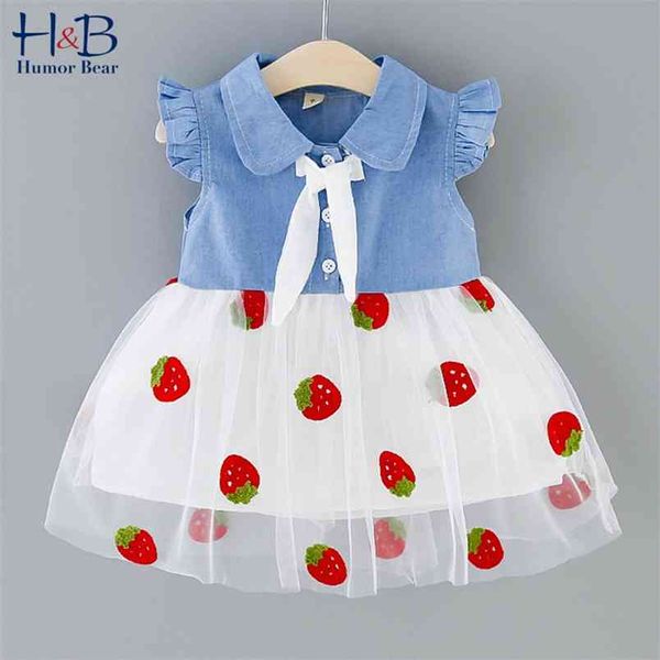 Vestuário infantil de meninas de verão Bonito pequena morango malha costura jeans camisa gola bebê crianças vestido 210611
