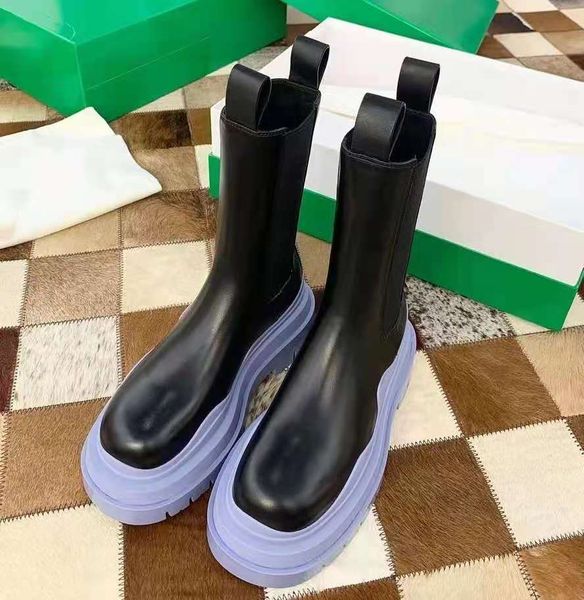 

2021 real leather flat boots exclusive candy color comfortable and beautiful martin thick soled waterproof platform fashion women's kni, Black